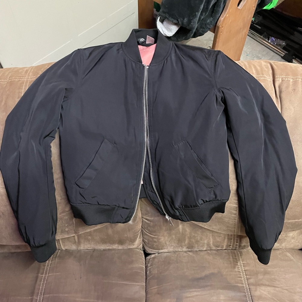 Black Zip Up Thick Windbreaker